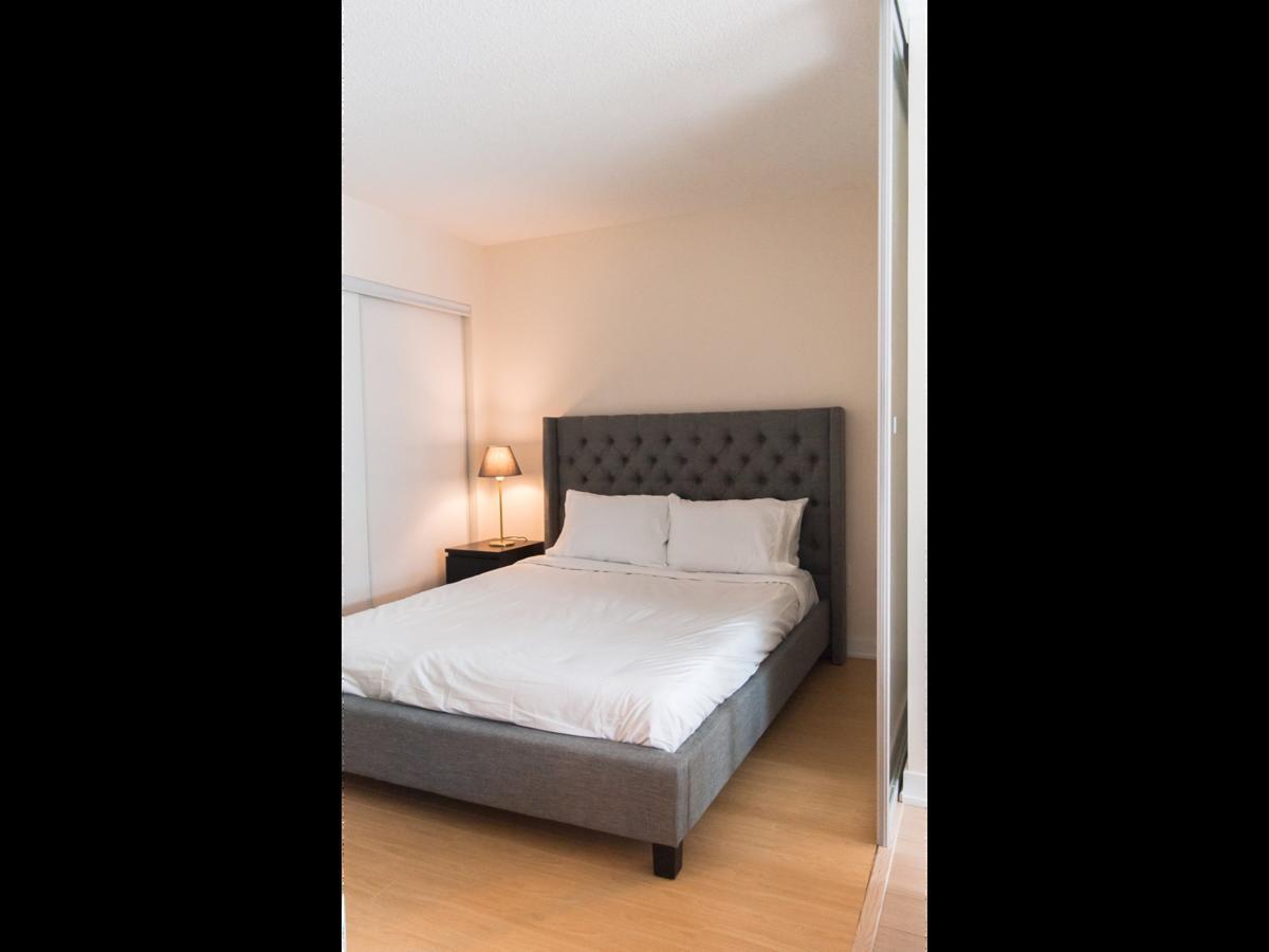N2N Suites - Downtown Lake & City View Apartments Toronto Exteriér fotografie