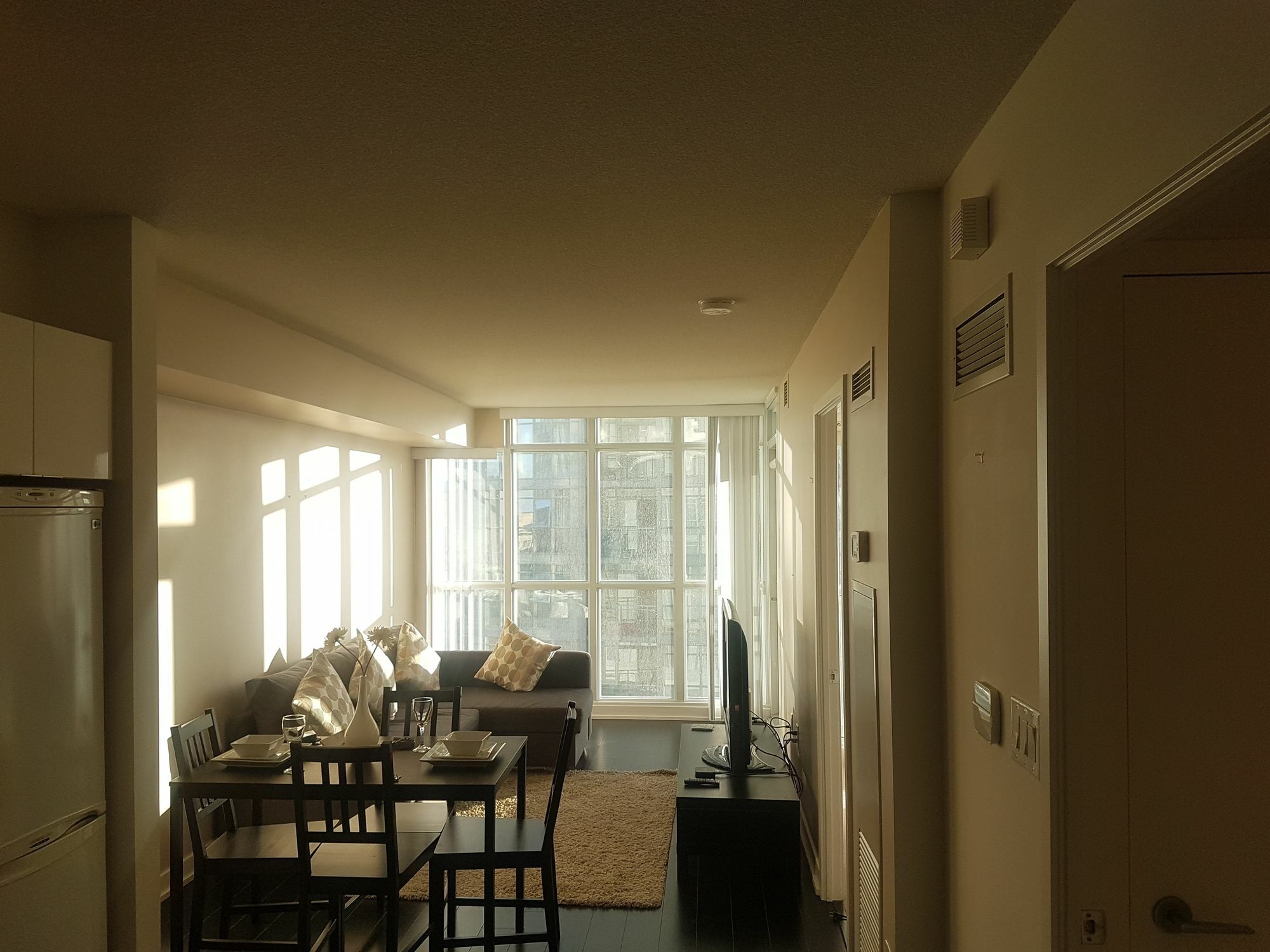 N2N Suites - Downtown Lake & City View Apartments Toronto Exteriér fotografie